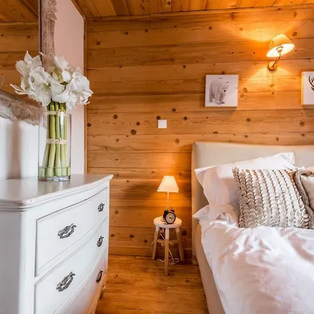 Midi Romand Proche Morzine * Essert-Romand