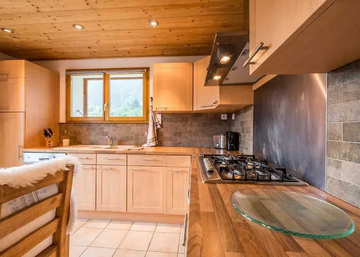 Midi Romand Proche Morzine * Essert-Romand